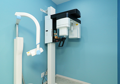 精密機器、最新機器による治療