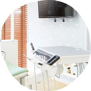 精密機器による治療